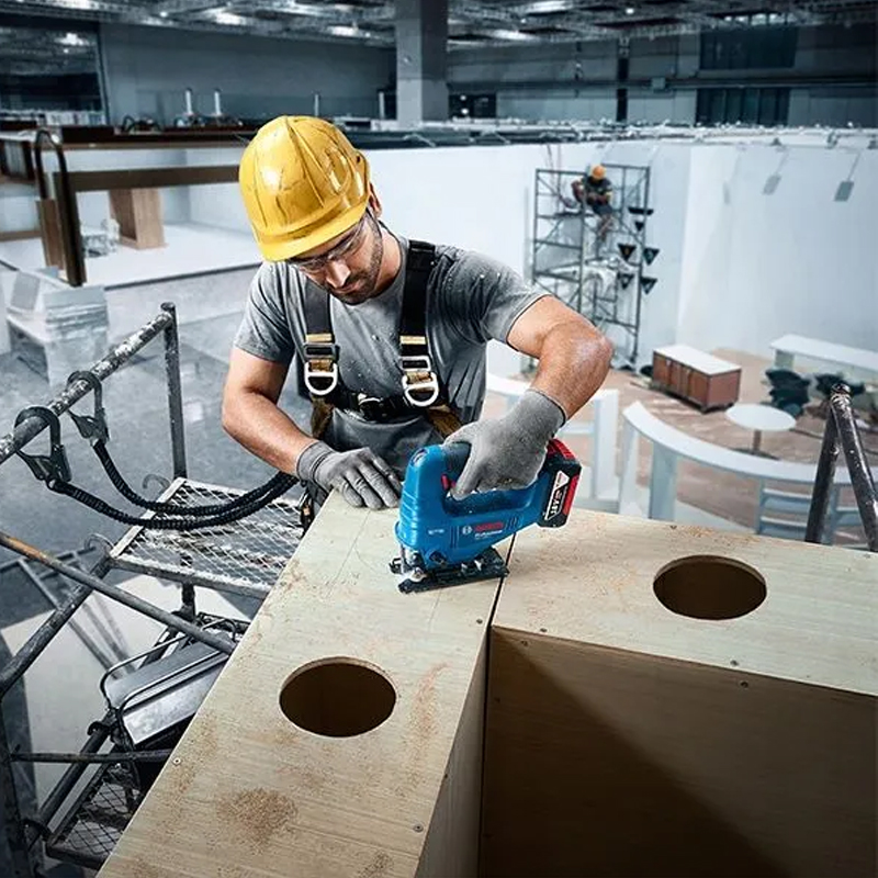 Scie sauteuse électrique profe - Woodworking Jig avis et prix